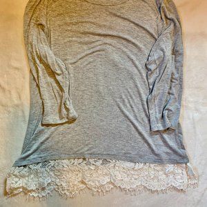 Gray/Lace Tunic Top 3/4 Sleeve